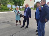 Спикер областной Думы Сергей Дубовой оценил темпы летней ремонтной кампании в ЗАТО Видяево в ходе рабочей поездки