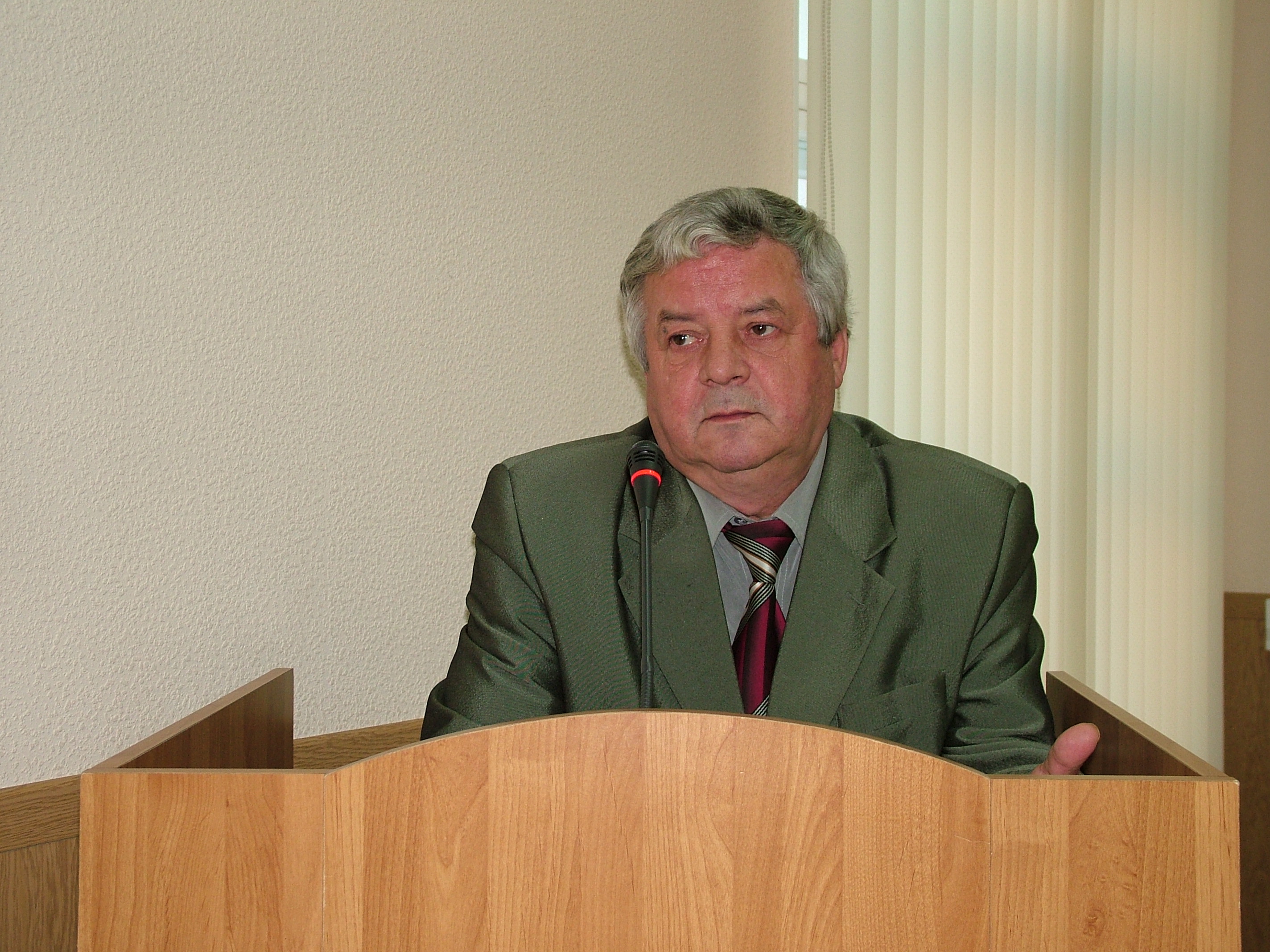 Принятие присяги мировым судьёй Мурманской области.jpg