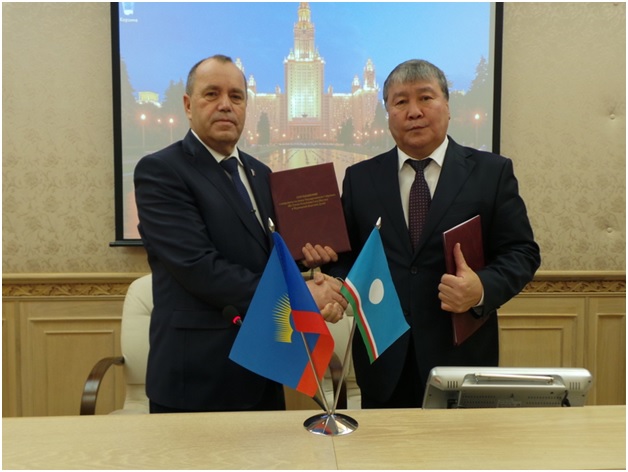 Подписание Соглашения с Республикой Саха-Якутией (2017 г.).jpg