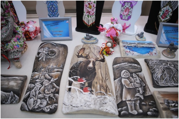 Выставка народного творчества Кандалакшского района (2018 г.).jpg