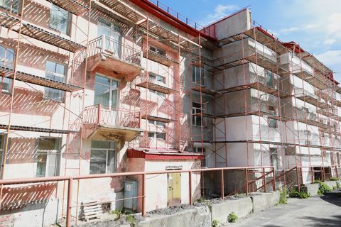 В Мурманской области активно идет капитальный ремонт многоквартирных жилых домов