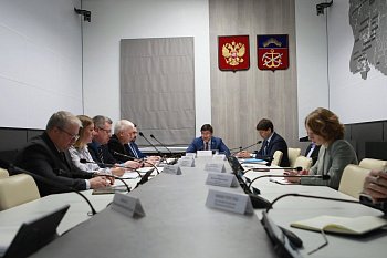 Итоги деятельности регионального оператора по обращению с твердыми коммунальными отходами в прошлом году и планы на предстоящий период обсудили в областной Думе