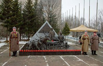 В Мурманске прошел митинг памяти оленетранспортных батальонов – защитников Советского Заполярья в годы Великой Отечественной войны