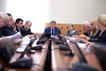 Владимир Мищенко провел заседание фракции