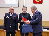В областной Думе в рамках Всероссийской акции "Мы – граждане России!" юным северянам вручили их  первые паспорта