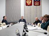 Состоялось очередное заседание комитета по законодательству, государственному строительству и местному самоуправлению под председательством Владимира Мищенко