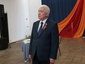 Уважаемые земляки, 5 апреля состоялась встреча с коллективом Дома культуры «Первомайский» с которым сотрудничаю много лет