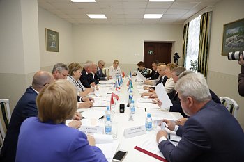 Депутат Мурманской областной Думы Андрей Фоменко принимает участие в мероприятиях Парламентской Ассоциации Северо-Запада России 