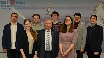 Председатель общественного совета партпроекта "Локомотивы роста" Василий Омельчук: в Мурманской области - богатые традиции наставничества и поддержки молодых специалистов.