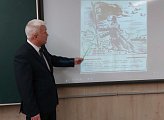 Авторский проект "Историческая гостиная" продолжает свою деятельность. Уважаемые земляки, сегодня по приглашению администрации МБОУ "Гимназия № 1" провел очередное заседание со страшеклассниками