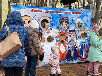 Юрий Шадрин поздравил североморцев С Днём народного единства