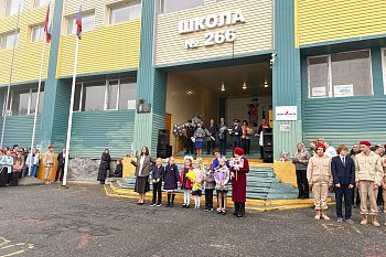 В День знаний в Мурманской области прошли торжественные линейки