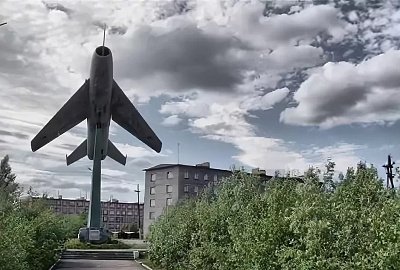 27 февраля – День присвоения населённому пункту 27 км железной дороги Мончегорск – Оленья почётного звания Мурманской области «Населённый пункт летной доблести»