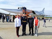 Спикер регионального парламента Сергей Дубовой поздравил военных авиаторов с профессиональным праздником