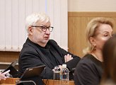В Думе состоялись рабочие встречи Губернатора области Андрея Чибиса с депутатами фракций регионального парламента