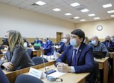 В Думе состоялись рабочие встречи Губернатора области Андрея Чибиса с депутатами фракций регионального парламента