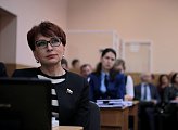 На заседании регионального парламента депутаты заслушали и приняли к сведению отчет Губернатора Мурманской области Марины Ковтун о результатах деятельности Правительства области в 2017 году