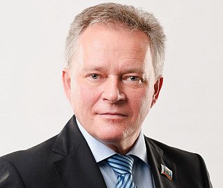 Александр Макаревич спрашивает главу региона о причинах неэффективной реализации инвестиционных проектов на основе государственно-частного партнерства