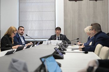 100 млн рублей направят на выполнение работ по ямочному ремонту дворовых проездов 