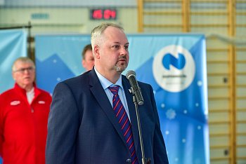  Максим Иванов приветствовал участников чемпионата России по лыжным гонкам