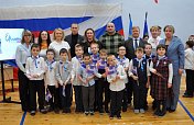 В Североморской школе полного дня состоялась церемония посвящения первоклассников в ряды «Орлят России»