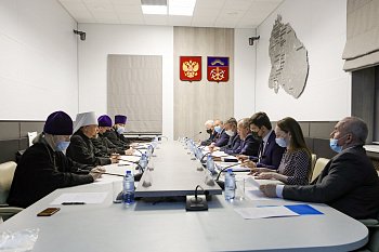 В областной Думе прошли шестые Рождественские парламентские встречи