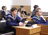 Областную Думу посетили студенты Мурманского морского рыбопромышленного колледжа им. И.И. Месяцева