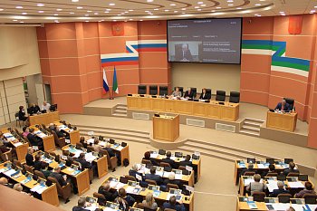 Председатель Мурманской областной Думы Сергей Дубовой в г. Сыктывкаре принимает участие в очередной конференции Парламентской Ассоциации Северо-Запада России