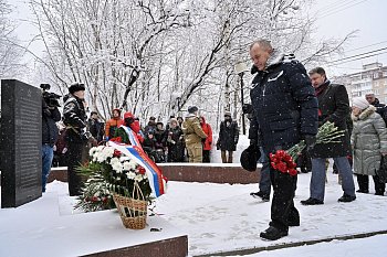 В Мурманске почтили память воинов-интернационалистов