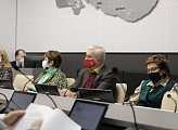 Парламентарии обсудили вопрос об оплате фактически оказанных в 2020 году медицинских услуг сверх плана 