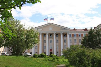  В Оленегорске состоялось торжественное мероприятие, посвященное Дню социального работника 