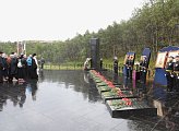 Жители Мурманской области почтили память экипажа  атомной подводной лодки "Курск"