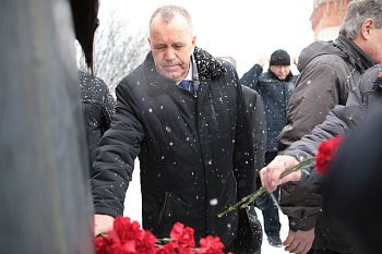 В Мурманске почтили память моряков-подводников