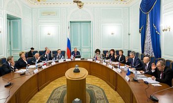 Председатель Мурманской областной Думы Сергей Дубовой в Санкт-Петербурге принял участие в 44-ом заседании Президиума Парламентской Ассоциации Северо-Запада России