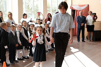 Региональные парламентарии поздравили северян с Днем знаний