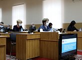 В региональном парламенте состоялись рабочие встречи Губернатора Мурманской области Андрея Чибиса с депутатами фракций Думы