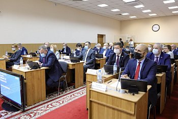 Региональные парламентарии поддержали социальные законопроекты 