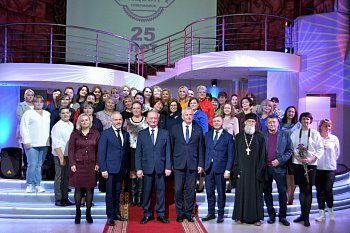 Юрий Шадрин поздравил Комплексный центр социального обслуживания населения ЗАТО Североморск с 25-летием