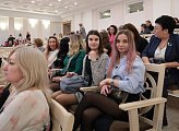 Депутаты областной Думы тепло поздравили женщин-военнослужащих с праздником