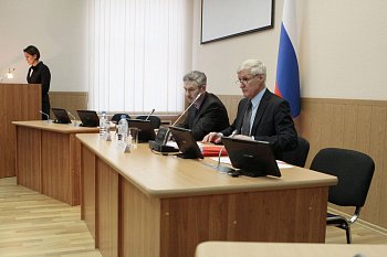 На заседании комитета областной Думы по бюджету, финансам и налогам под председательством Бориса Пищулина депутаты обсудили возможность реструктуризации бюджетных кредитов