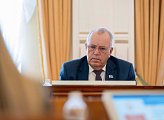Сергей Дубовой принял участие в оперативном совещании Правительства региона