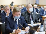 Дума приняла в первом чтении проект закона об областном бюджете на 2022 год и последующий период