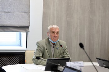 В областной Думе прошло заседание комитета по транспорту, дорожному хозяйству и информатизации под председательством Михаила Антропова