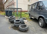 Роман Пономарев совместно с активистами ОНФ обратился в прокуратуру по поводу несанкционированных свалок старых покрышек в Мурманске 