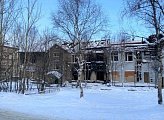 Роман Пономарев: владельцев полуразрушенного здания по проезду Капитана Тарана в Мурманске привлекли к административной ответственности 