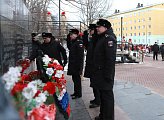 В Заозерске почтили память экипажа атомной подводной лодки "Комсомолец"