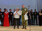 В Оленегорске состоялся гала-концерт юбилейного XXV областного фестиваля солдатской песни 