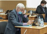 Состоялось внеочередное заседание регионального парламента