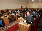 Состоялось внеочередное заседание областной Думы 
