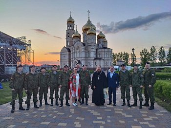 Юрий Шадрин принял участие в VI Международном фестивале православной культуры и народного искусства «Традиции Святой Руси» в Вятском Посаде в городе Орел